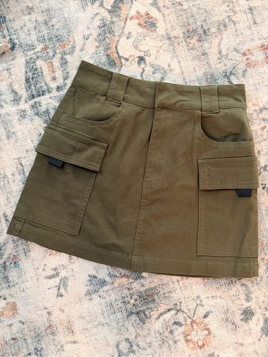 RSQ Dresses & Skirts - RSQ Olive Green Utility Cargo Mini Skirt